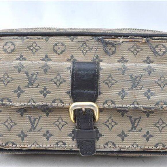 Louis Vuitton Monogram Mini Juliet MM Shoulder Cross Bag - Picture 14 of 15